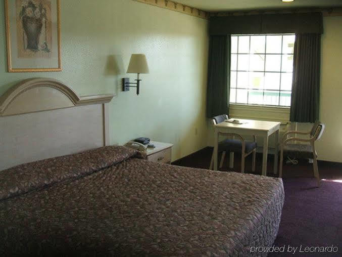 Scottish Inn And Suites Nrg Park/Texas Medical Center - ฮูสตัน ห้อง รูปภาพ